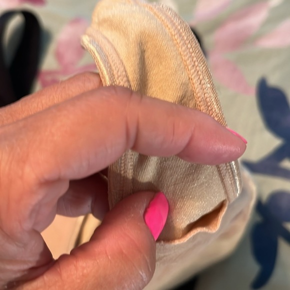 2 Bamboo front clip support bras. - Picture 4 of 7